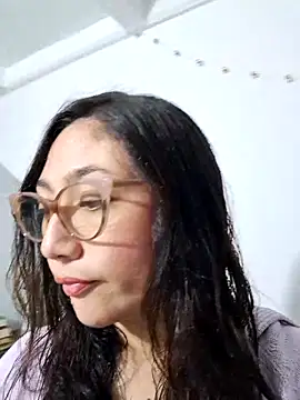 Mia Ruiz online show from 02/19/25, 12:35