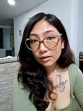 Mia Ruiz online show from 03/20/25, 04:40