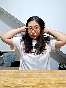 Mia Ruiz online show from 01/27/25, 12:54