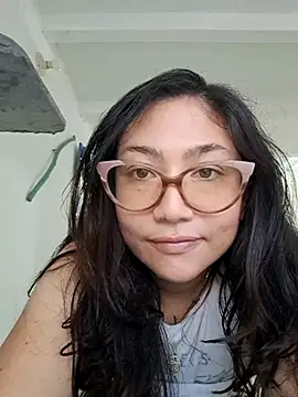 Mia Ruiz online show from 01/25/25, 09:14