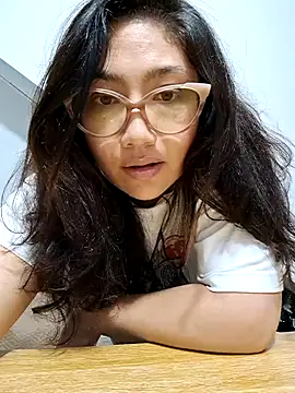 Mia Ruiz online show from 01/27/25, 03:58