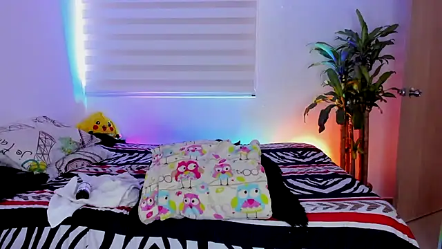 aldrinwhite online show from 10/26/25, 04:07