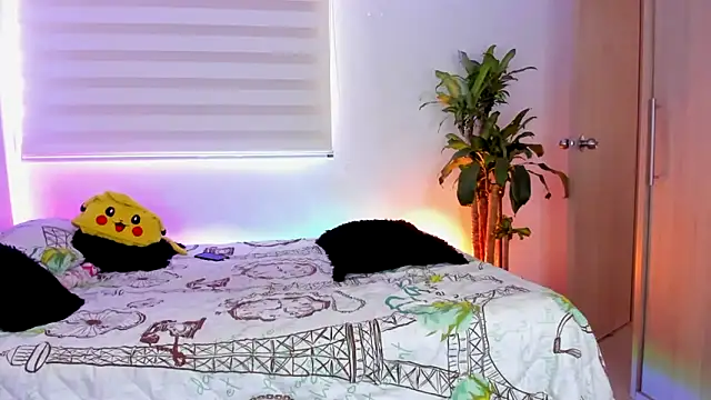 aldrinwhite online show from 09/21/25, 06:35