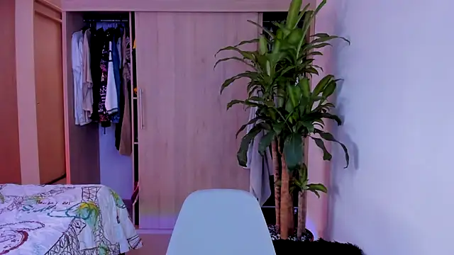 aldrinwhite online show from 12/02/25, 04:52