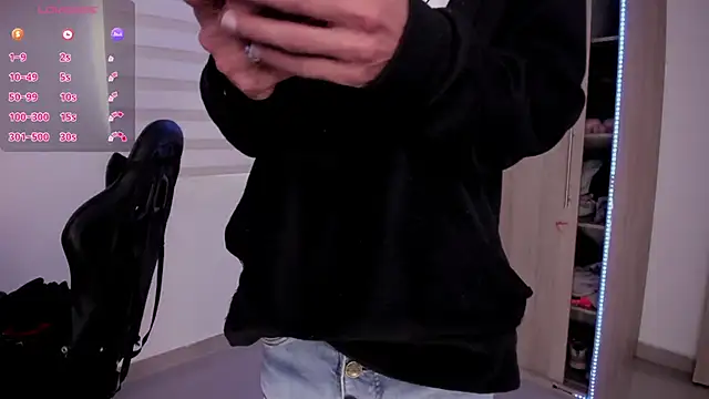 aldrinwhite online show from 03/22/25, 02:36