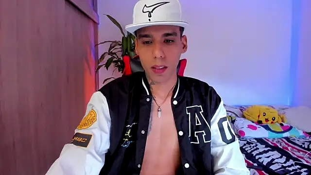 aldrinwhite online show from 04/02/26, 06:58