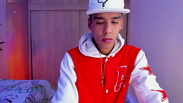 aldrinwhite online show from 11/09/25, 05:17