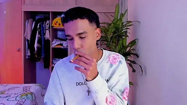 aldrinwhite online show from 11/17/25, 07:29