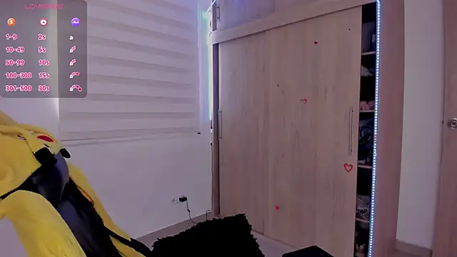 aldrinwhite online show from 03/18/25, 02:17