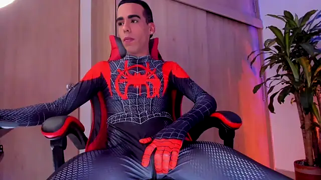 aldrinwhite online show from 03/25/26, 07:13