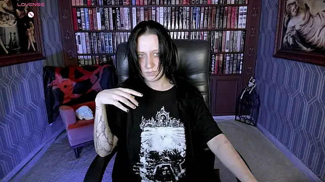 Medusa  Gorgona online show from 04/17/26, 01:47