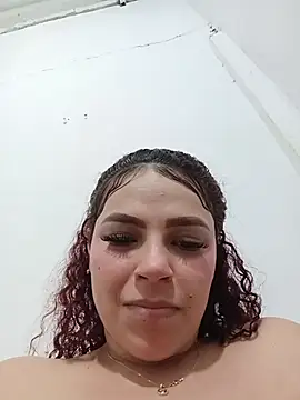 Mommy-Hot online show from 04/22/26, 03:35