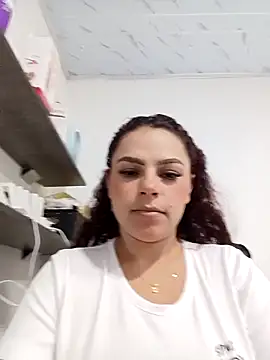 Mommy-Hot online show from 02/17/26, 01:58