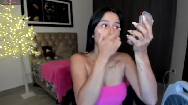 Snapshot of cloe_fox chatting on 01/26/25, 09:18 cloe fox online show from 01/26/25, 09:18