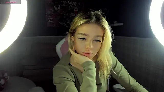 Anna Robinson online show from 02/09/26, 10:52