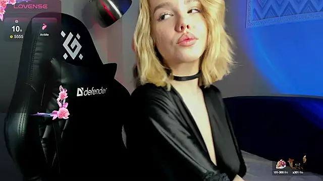 Snapshot of Anna_Robinson chatting on 03/17/25, 04:08 Anna Robinson online show from 03/17/25, 04:08