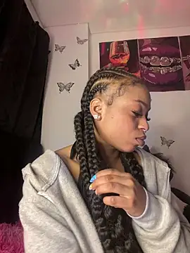 Melany Williams online show from 04/28/26, 12:42