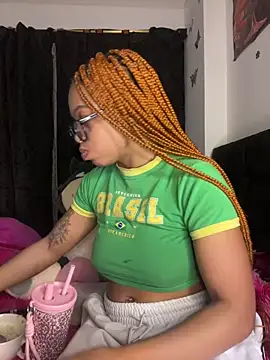Melany Williams online show from 04/13/26, 01:31