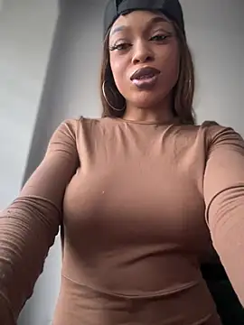 Melany Williams online show from 03/22/25, 01:30