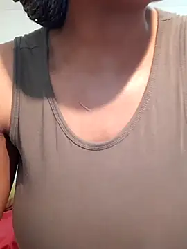 Snapshot of realsquirter chatting on 10/27/25, 10:27 realsquirter online show from 10/27/25, 10:27