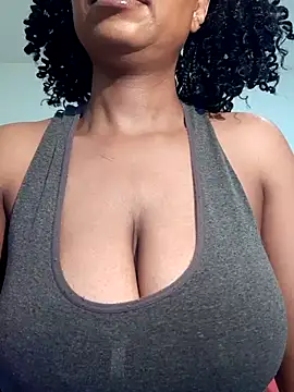 Snapshot of realsquirter chatting on 12/01/25, 08:37 realsquirter online show from 12/01/25, 08:37