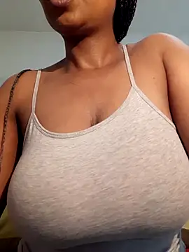 Snapshot of realsquirter chatting on 11/05/25, 11:02 realsquirter online show from 11/05/25, 11:02