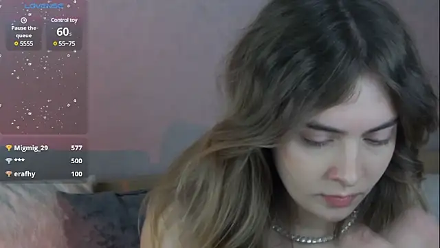 chloi hes online show from 12/15/24, 03:53