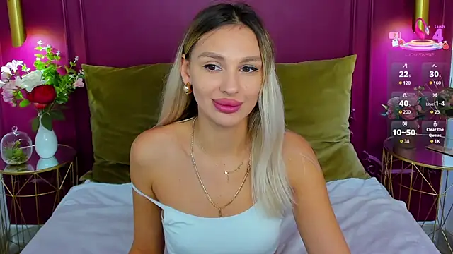 Snapshot of MissLoou chatting on 11/09/25, 06:17 MissLoou online show from 11/09/25, 06:17