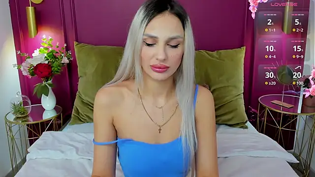 Snapshot of MissLoou chatting on 03/21/25, 06:16 MissLoou online show from 03/21/25, 06:16