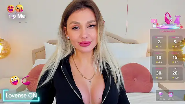 MissLoou online show from 02/25/26, 06:13