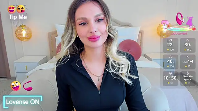 MissLoou online show from 03/16/26, 06:06