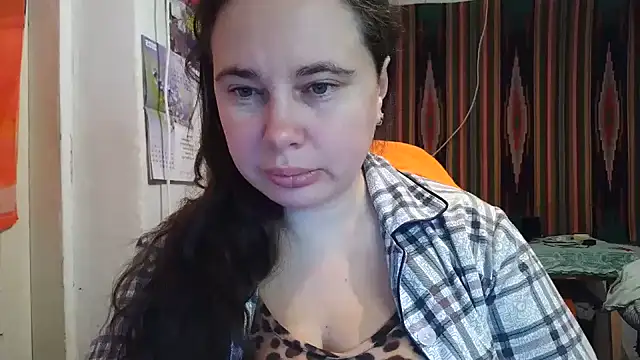 Cora Maro online show from 10/19/25, 09:28