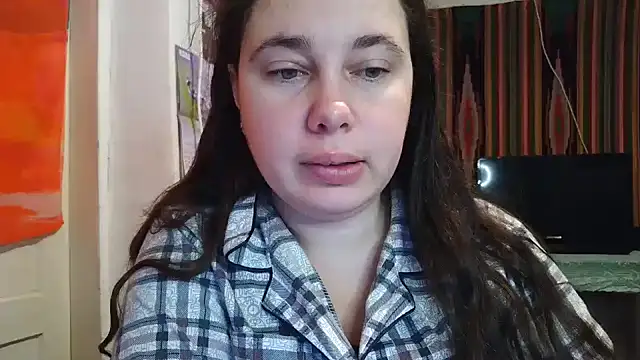 Cora Maro online show from 10/22/25, 11:25