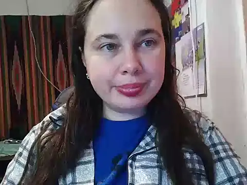 Cora Maro online show from 10/11/25, 02:01