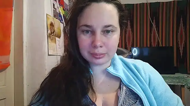 Cora Maro online show from 12/18/25, 10:30