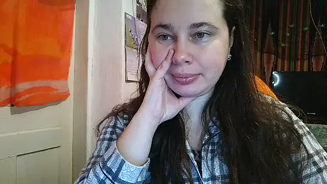 Cora Maro online show from 11/03/25, 12:16