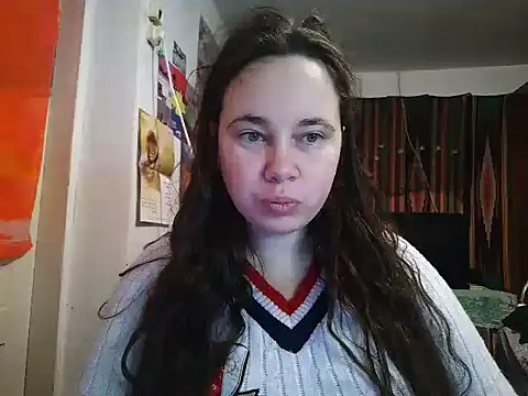 Cora Maro online show from 11/10/25, 12:37