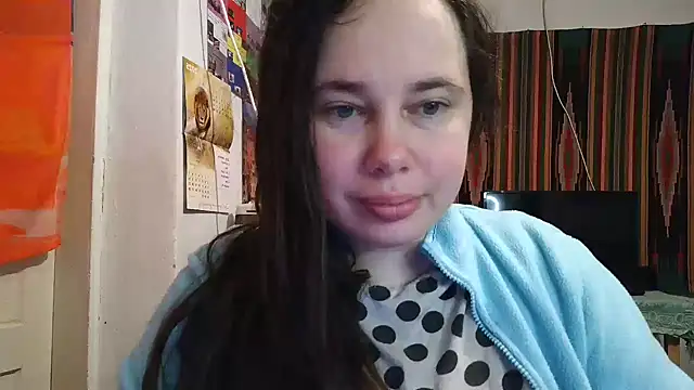 Cora Maro online show from 12/18/25, 11:30