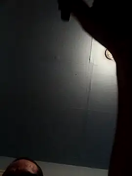 fastesttongue1680 online show from 05/08/26, 11:47