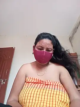 Snapshot of Neha-Roy chatting on 06/28/26, 05:47 Neha-Roy online show from 06/28/26, 05:47