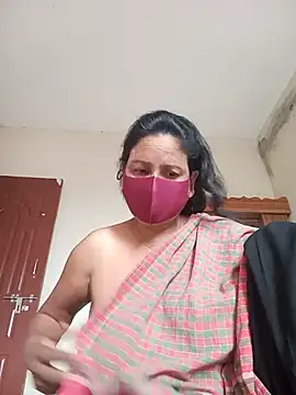 Snapshot of Neha-Roy chatting on 07/05/26, 05:58 Neha-Roy online show from 07/05/26, 05:58