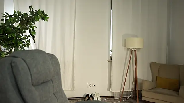 PrincessMononokee online show from 04/10/26, 07:15