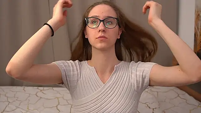 Snapshot of PrincessMononokee chatting on 03/09/25, 07:37 PrincessMononokee online show from 03/09/25, 07:37