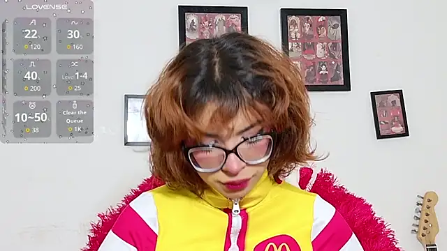 RoxaneEvans  online show from 04/06/26, 08:32