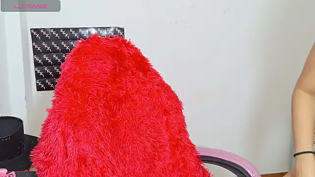 RoxaneEvans  online show from 11/06/25, 06:23