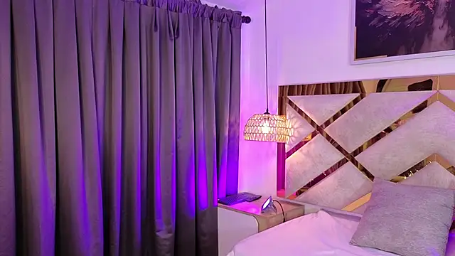 Emelie Ch1 online show from 07/14/26, 02:27