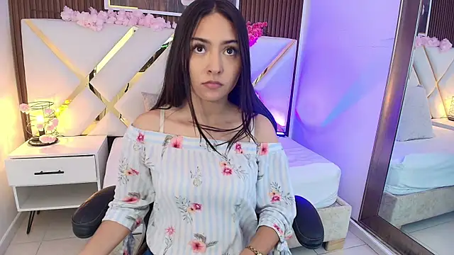 Emelie Ch1 online show from 07/09/26, 01:28