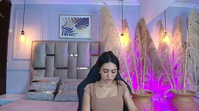 Emelie Ch1 online show from 03/06/25, 05:24