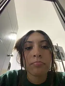 Emelie Ch1 online show from 03/02/25, 02:41