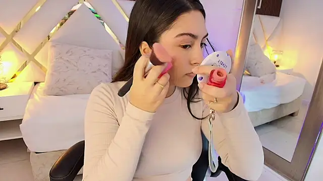 Emelie Ch1 online show from 01/08/26, 03:34